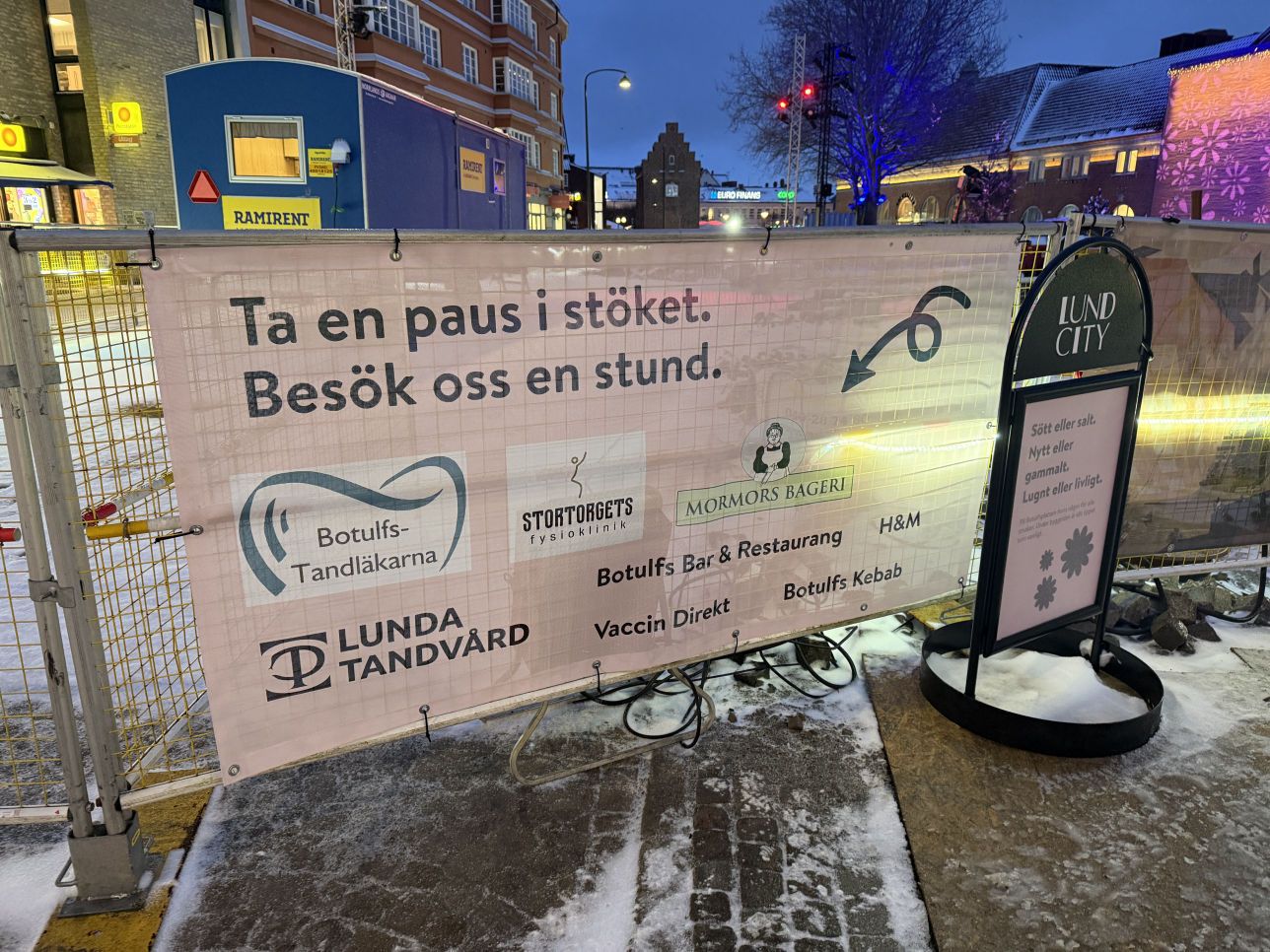 Ombyggnaden av Botulfsplatsen utanför Botulfstandläkarna i centrala Lund